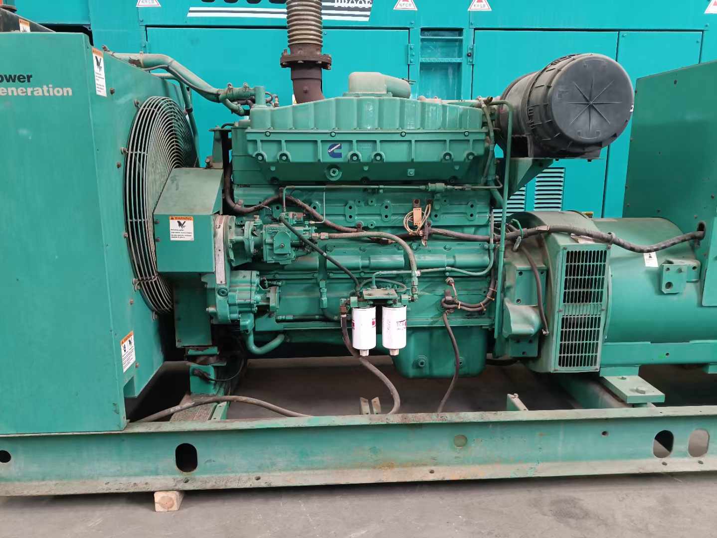 临安过载会对 600kW 柴油发电机组造成哪些损害？