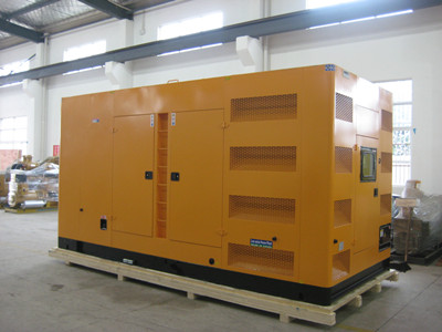 临安不同类型的发电机组在冬季保养时的注意事项有何差异？